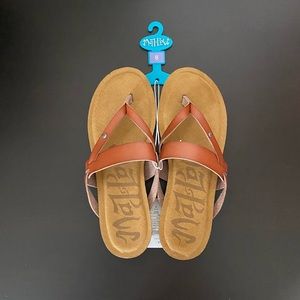 Mad Love cognac brown sandals
